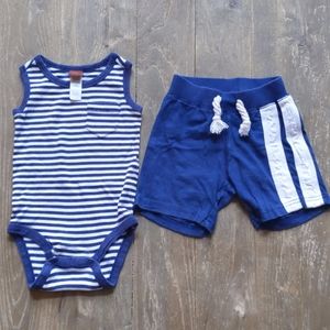 6-12 mths Tea navy striped onesie and shorts set